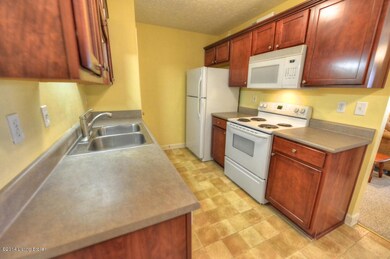 11907 Tazwell Dr 2 8