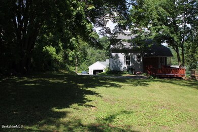 75 Gale Ave, Pittsfield, MA 01201 - photo 4