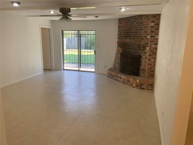 7710 Ashmole Ln, Houston, TX 77088 - photo 4