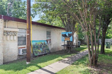 318 Ehlinger Dr, Bryan, TX 77801 - photo 6