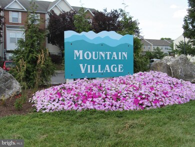 5774 Indian Cedar Ct, Frederick, MD 21703 - photo 3