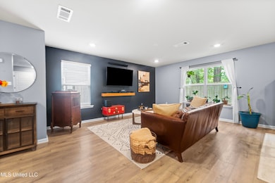 2409 Esplanade St, Ocean Springs, MS 39564 - photo 3