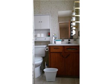 Master Bath/Spa.