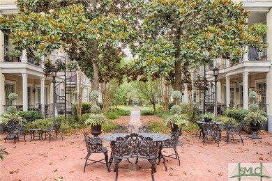 341 W Charlton St, Savannah, GA 31401 - photo 3