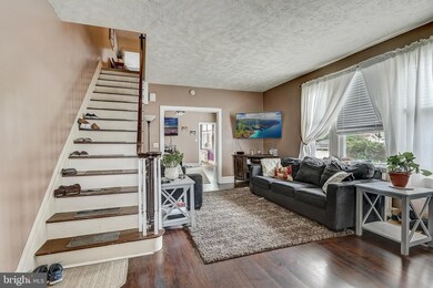 302 S Fulton St, Allentown, PA 18102 - photo 5