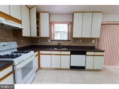 15 Country Ln, Voorhees, NJ 08043 - photo 6