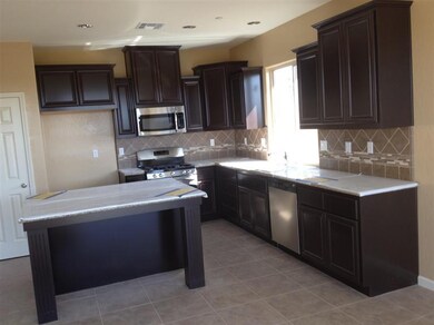 7221 E Cortland Ave, Fresno, CA 93737 - photo 5