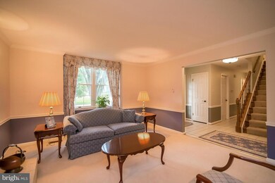 11901 Yellow Rush Pass, Columbia, MD 21044 - photo 5