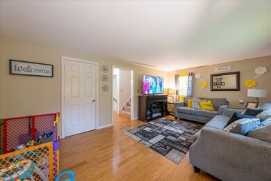 34 Bartlett St unit 34, Northborough, MA 01532 - photo 3