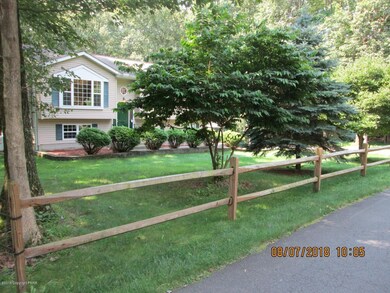 2139 Sassafras Ln, Kunkletown, PA 18058 - photo 2