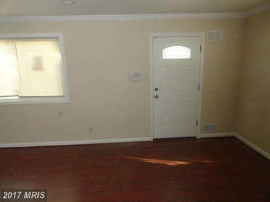 6847 Forest Terrace, Hyattsville, MD 20785 - photo 2