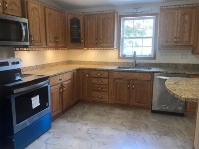 14 Lamoureux Blvd, North Smithfield, RI 02896 - photo 2