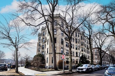 51 Park Dr unit 2, Boston, MA 02215 - photo 2