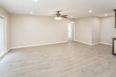 1446 Cool Spring Dr, Houston, TX 77088 - photo 4