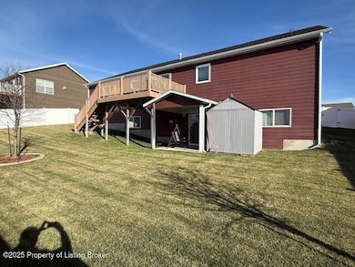 2597 Country Oak Dr, Dickinson, ND 58601 - photo 4
