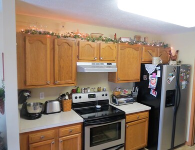 639 Millcrest Dr unit 639A, Marysville, OH 43040 - photo 5