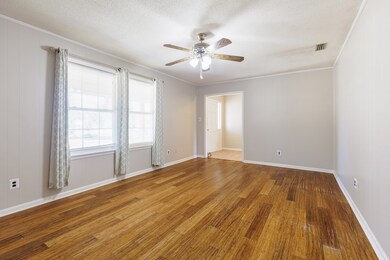 3842 Little John Cir, Valdosta, GA 31606 - photo 5