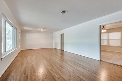 6404 Lange Cir, Dallas, TX 75214 - photo 3