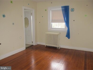 101 Main St unit 3RD FL, Riverton, NJ 08077 - photo 6