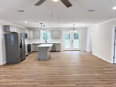 808 Satilla Blvd, Waycross, GA 31501 - photo 3