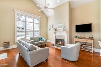 Living Room with Gas Fireplace