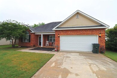 301 Broderick Cir, Warner Robins, GA 31088 - photo 4