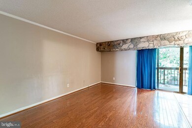 2238 Castle Rock Square unit 11C, Reston, VA 20191 - photo 3