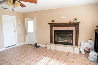 1011 SW Stallings Dr, Nacogdoches, TX 75964 - photo 2