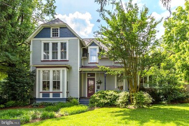 10600 Saint Paul St, Kensington, MD 20895 - photo 2