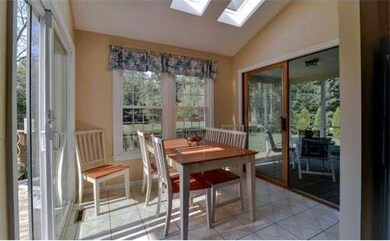 75 Rolling Meadow Dr, Holliston, MA 01746 - photo 5