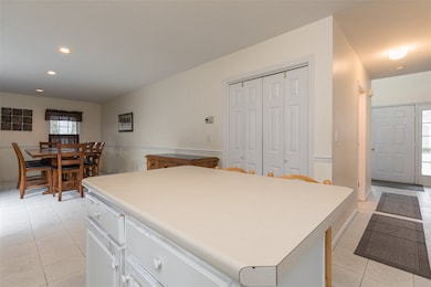 1 Wyndbrook Cir, Exeter, NH 03833 - photo 4
