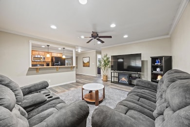 151 W Woodland Ave, Woodland, CA 95695 - photo 7