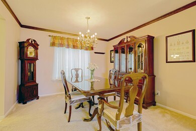 006_Dining