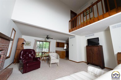 4832 SW 36th Terrace, Topeka, KS 66614 - photo 5