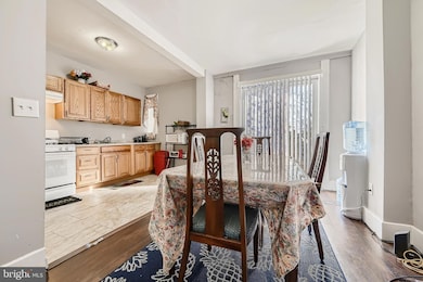 4153 Fairview Ave, Baltimore, MD 21216 - photo 4