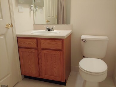638 E Chancery Ln unit C-0045, Galloway, NJ 08205 - photo 6