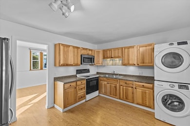 78 Sandhill Rd unit 7, Essex Junction, VT 05452 - photo 3