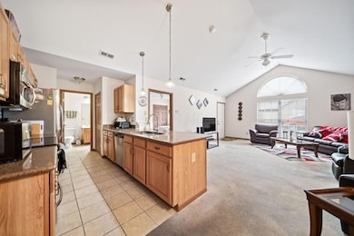 13-web-or-mls-A7408867