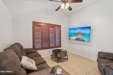 6-web-or-mls-W Mohawk Ln-S2608-006