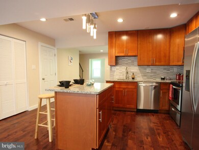 5484 Gloucester Rd, Columbia, MD 21044 - photo 4