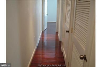 5210 F St SE unit 3, Washington, DC 20019 - photo 2