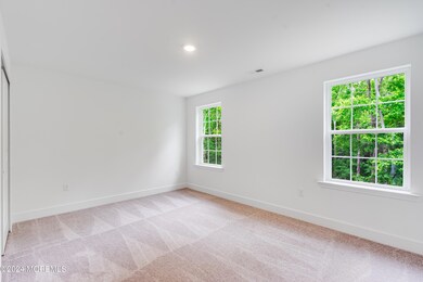 164 Woolley Ct, Oakhurst, NJ 07755 - photo 7