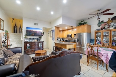 14520 Plummer St unit 21, Panorama City, CA 91402 - photo 2