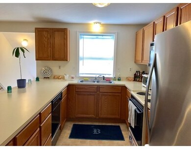 101 Berrington Rd, Leominster, MA 01453 - photo 4