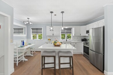 48 Meetinghouse Rd, MerriMacK, NH 03054 - photo 5