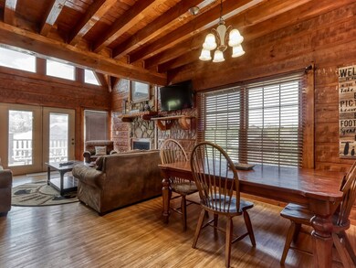 946 Mcmakin Way, Pigeon Forge, TN 37863 - photo 6