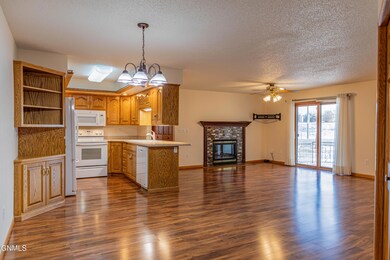 2900 4th Street - MLS Size-1