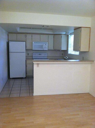 1402 S Jentilly Ln unit 101, Tempe, AZ 85281 - photo 5