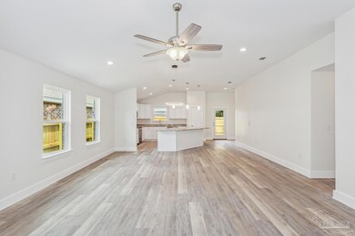 8514 E Esplanade St, Navarre, FL 32566 - photo 7