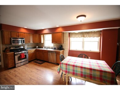 750 Ford Ave, Langhorne, PA 19047 - photo 5